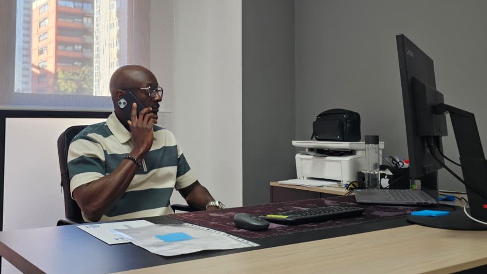 ¿Tienes dudas? Habla con nosotros